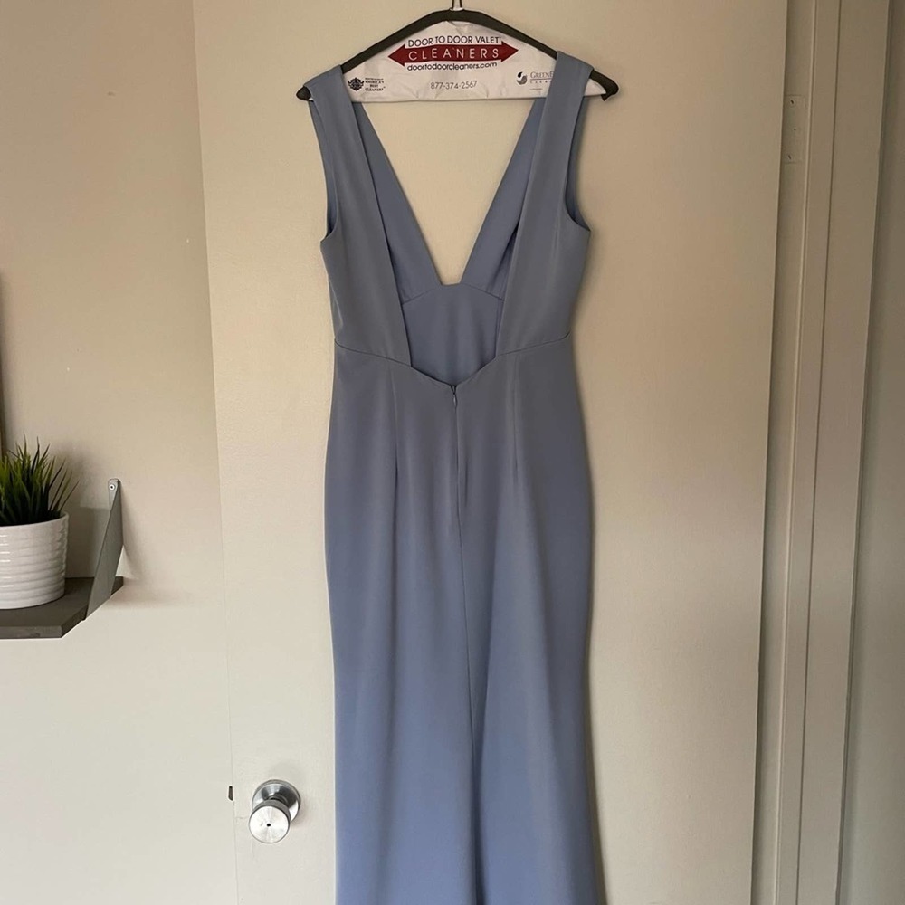 NBD Zeb Gown In baby blue XS - Picture 8 of 11